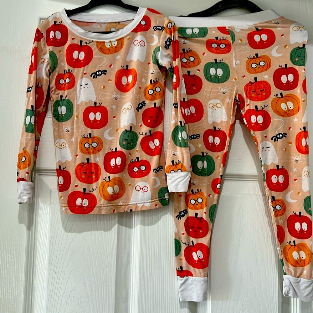 Little sleepies 3at Halloween pajamas